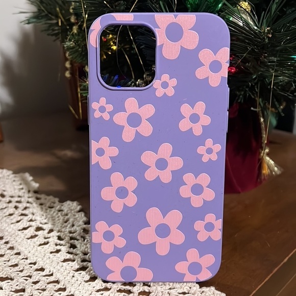 Iphone 12 Pro Max Burga Case - Picture 3 of 3